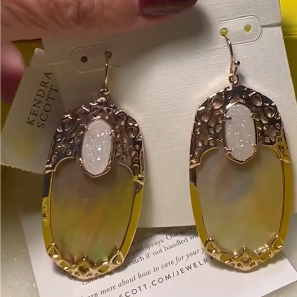 NWT Kendra Scott Deva Earrings Rose Gold Brown Pearl & Iridescent Drusy So RARE! - Picture 3 of 12